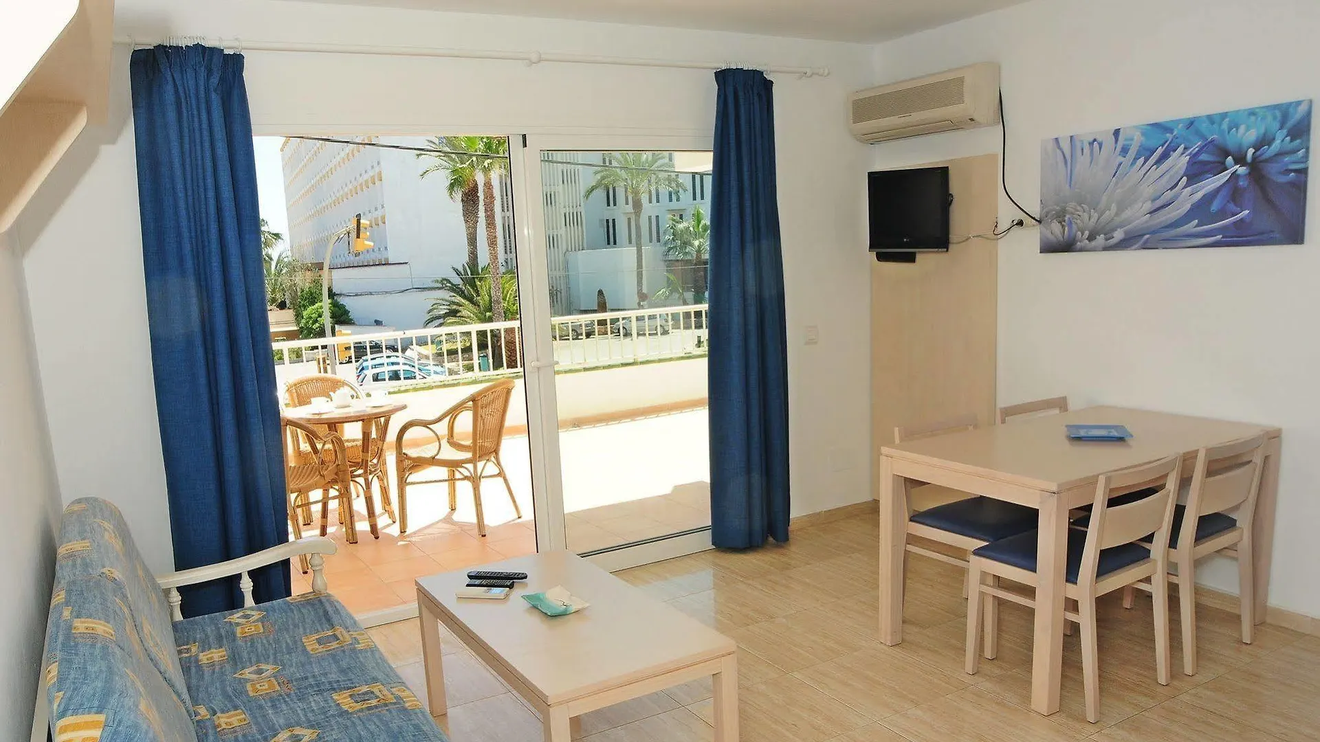 Apartamentos Vistamar I Sant Jordi de ses Salines Spain